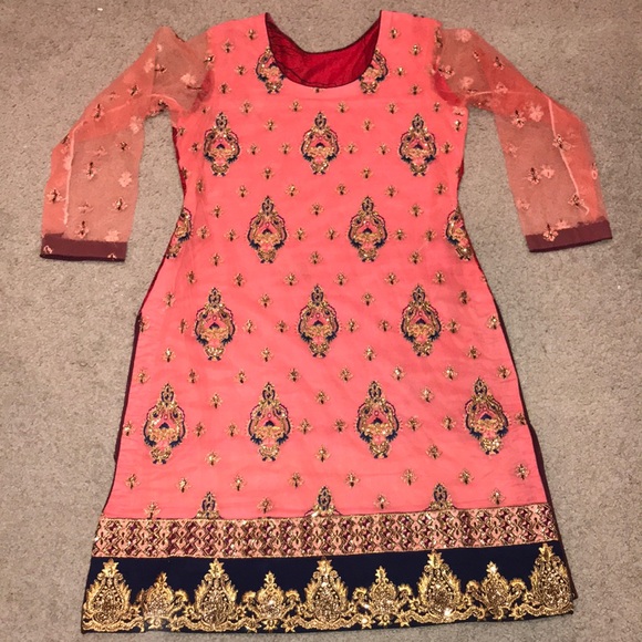 3 pc Asim Jofa fancy suit - Picture 3 of 8